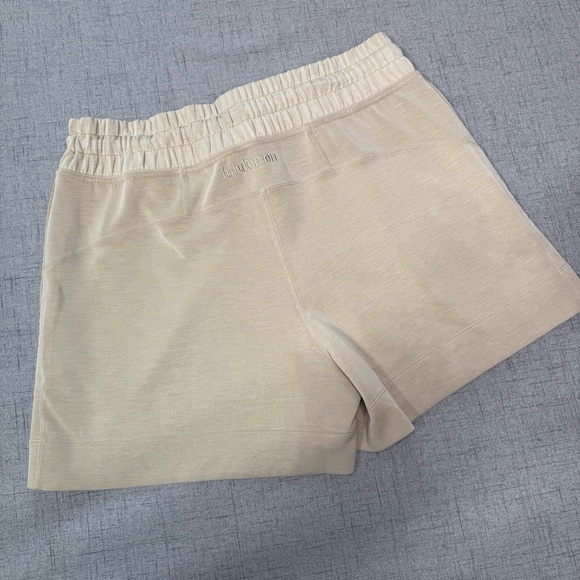 Lululemon Soft Ambitions High Rise Athletic Shorts Softstreme Short Trench 12 - Picture 6 of 10